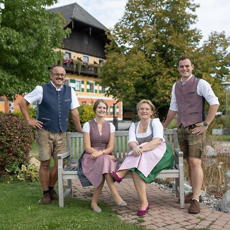 Gastagwirt Hotel Eugendorf Buitenkant foto