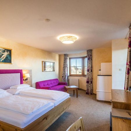 Gastagwirt Hotel Eugendorf Buitenkant foto