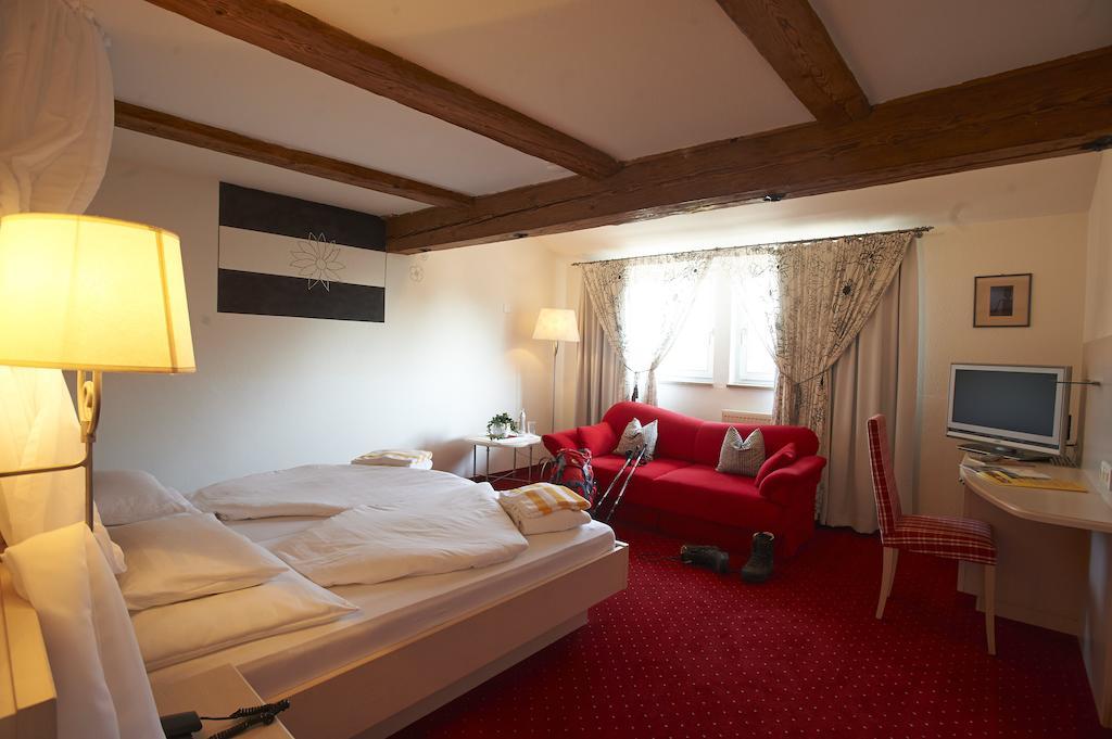 Gastagwirt Hotel Eugendorf Kamer foto